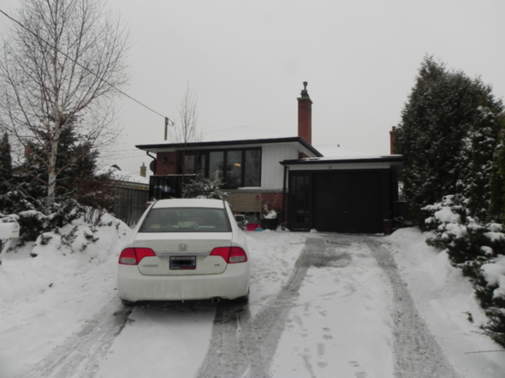 Etobicoke Addition & Reno - Before Construction Front