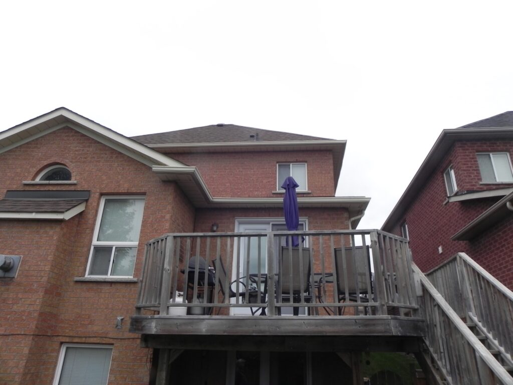 Joliette-Deck-Before-Front